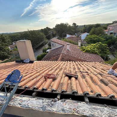 Artisan couvreur à Aix-en-Provence (13100) - L.M.B Toiture dans les Bouches-du-Rhône 13